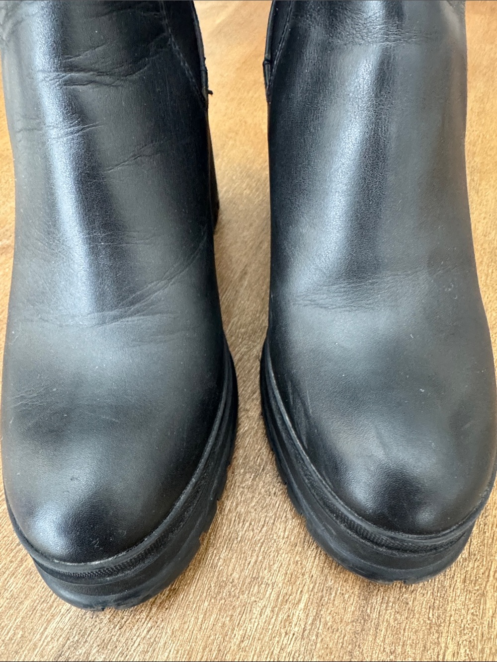 Authentic Prada Chelsea Heel Boots size 37 - Picture 4 of 9